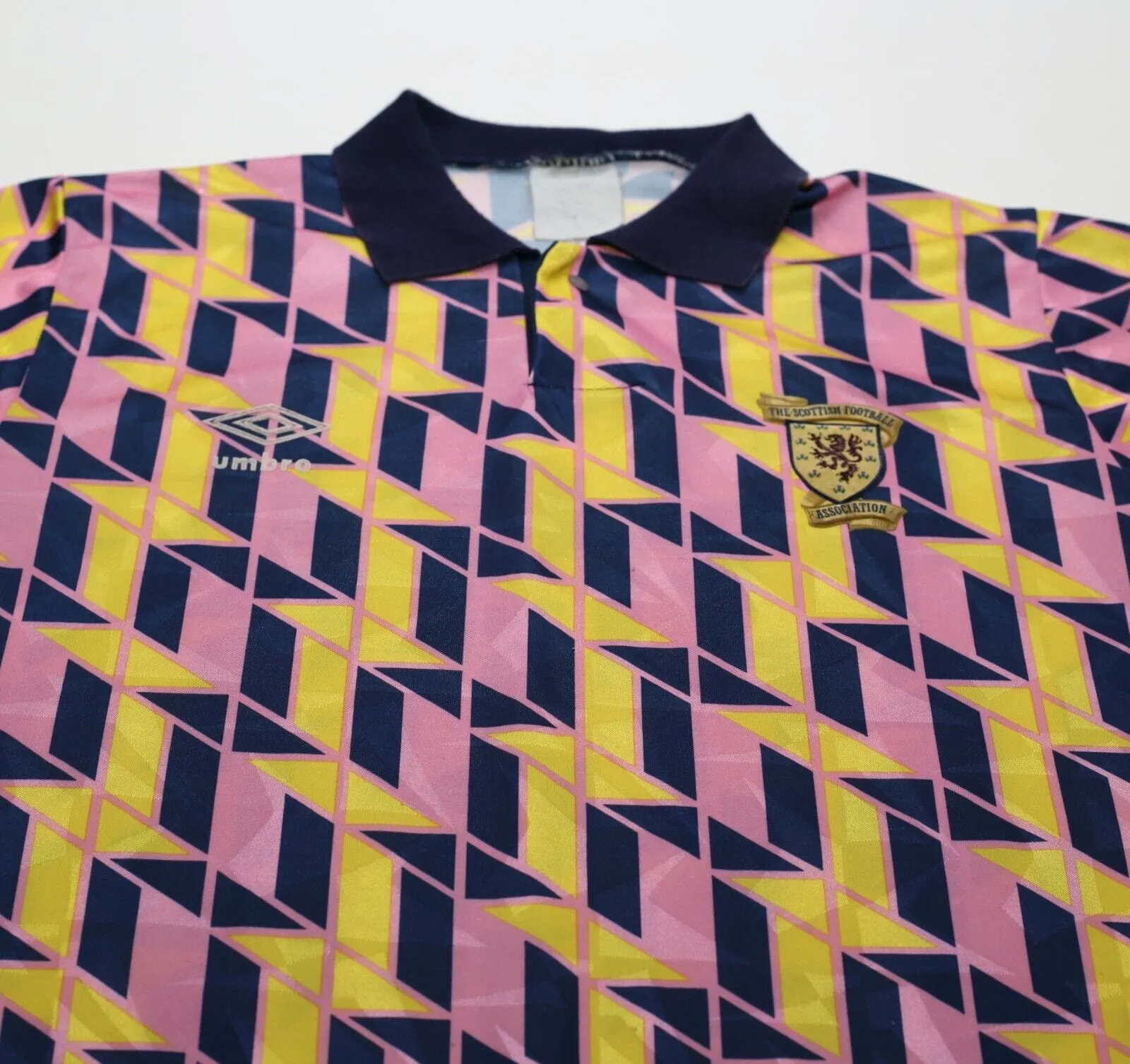 1988/90 SCOTLAND Vintage Original Umbro Football Leisure Shirt (M)