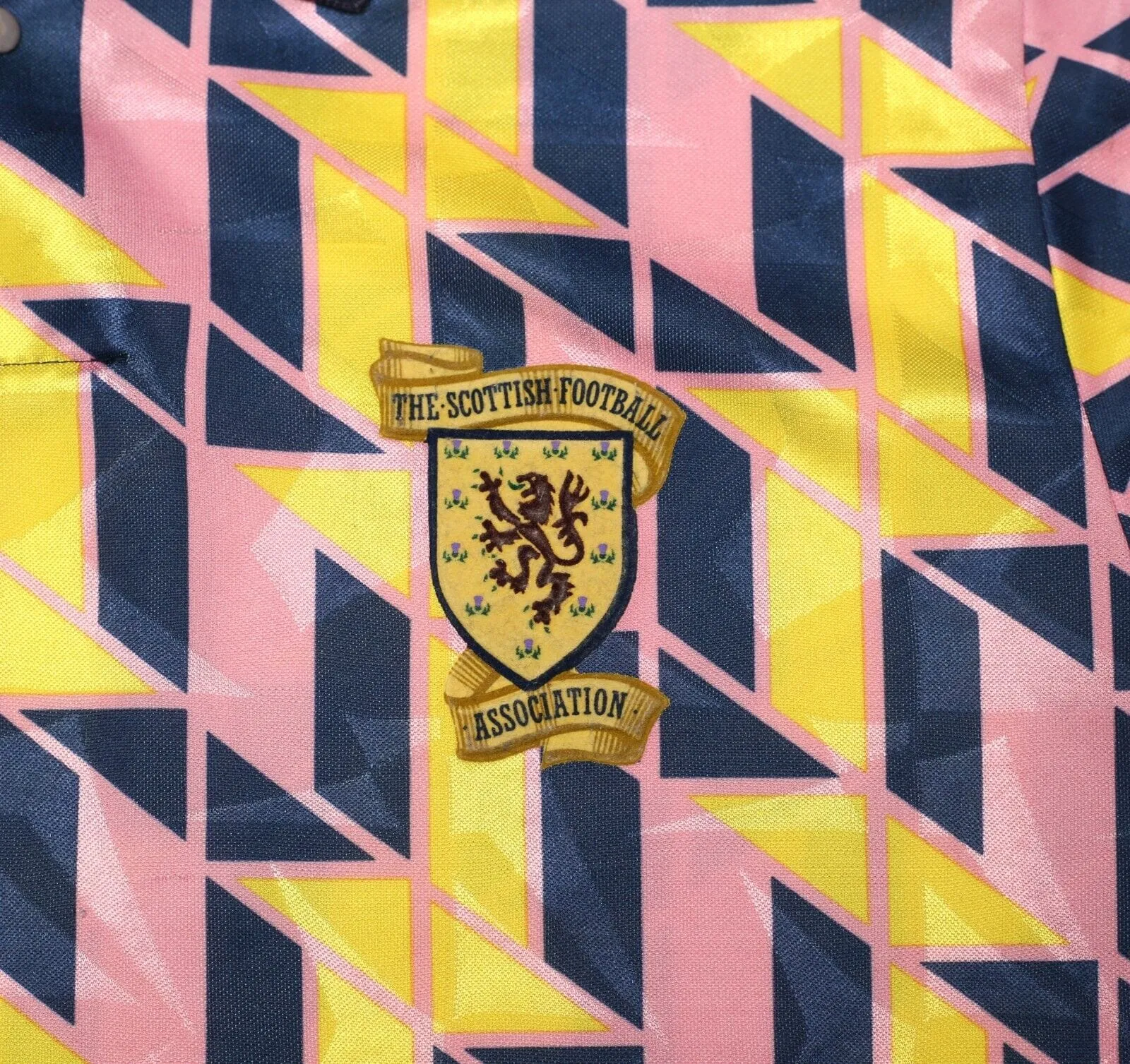 1988/90 SCOTLAND Vintage Original Umbro Football Leisure Shirt (M)