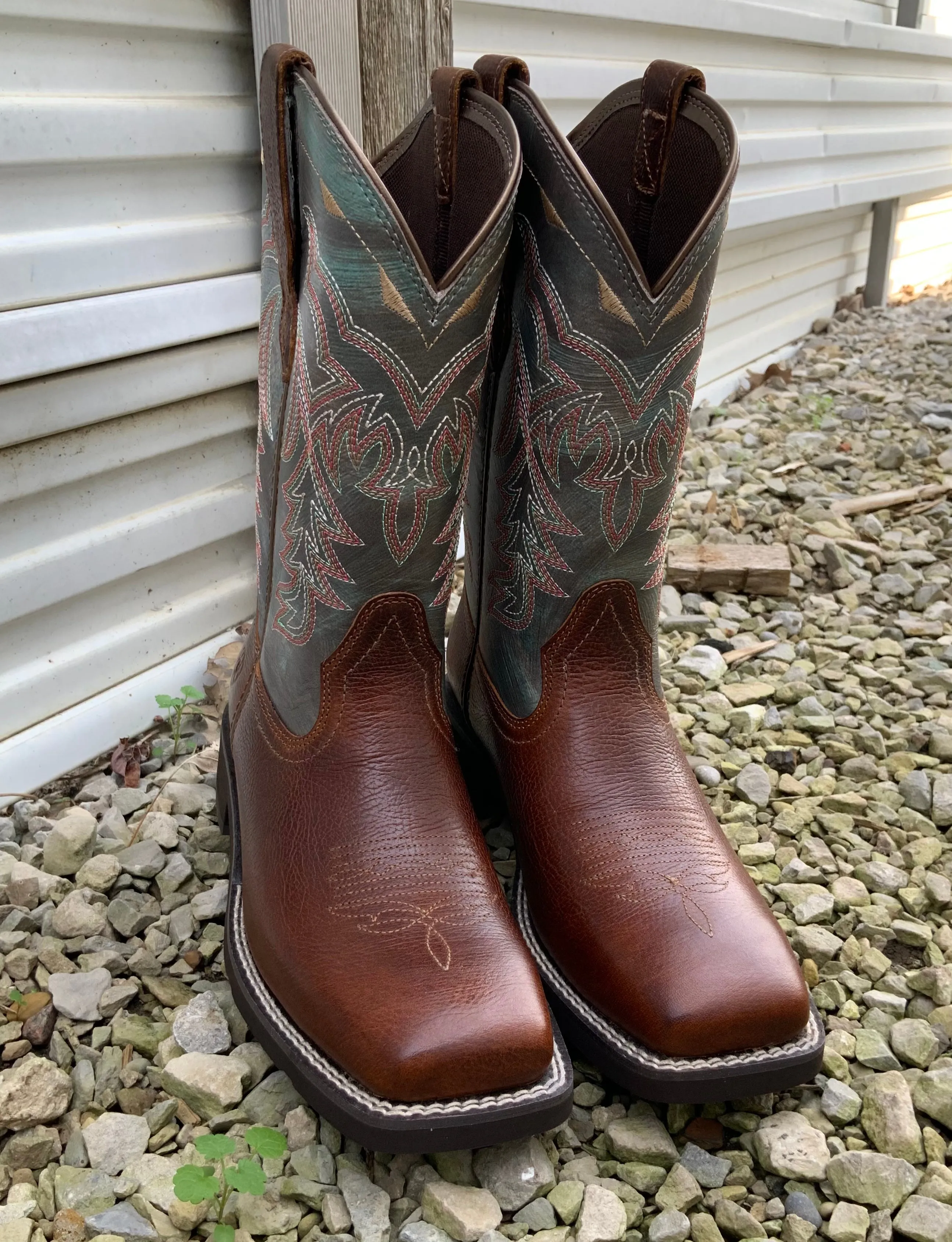 Ariat Women's Delilah Cider Brown Wide Square Toe Cowgirl Boots 10042420