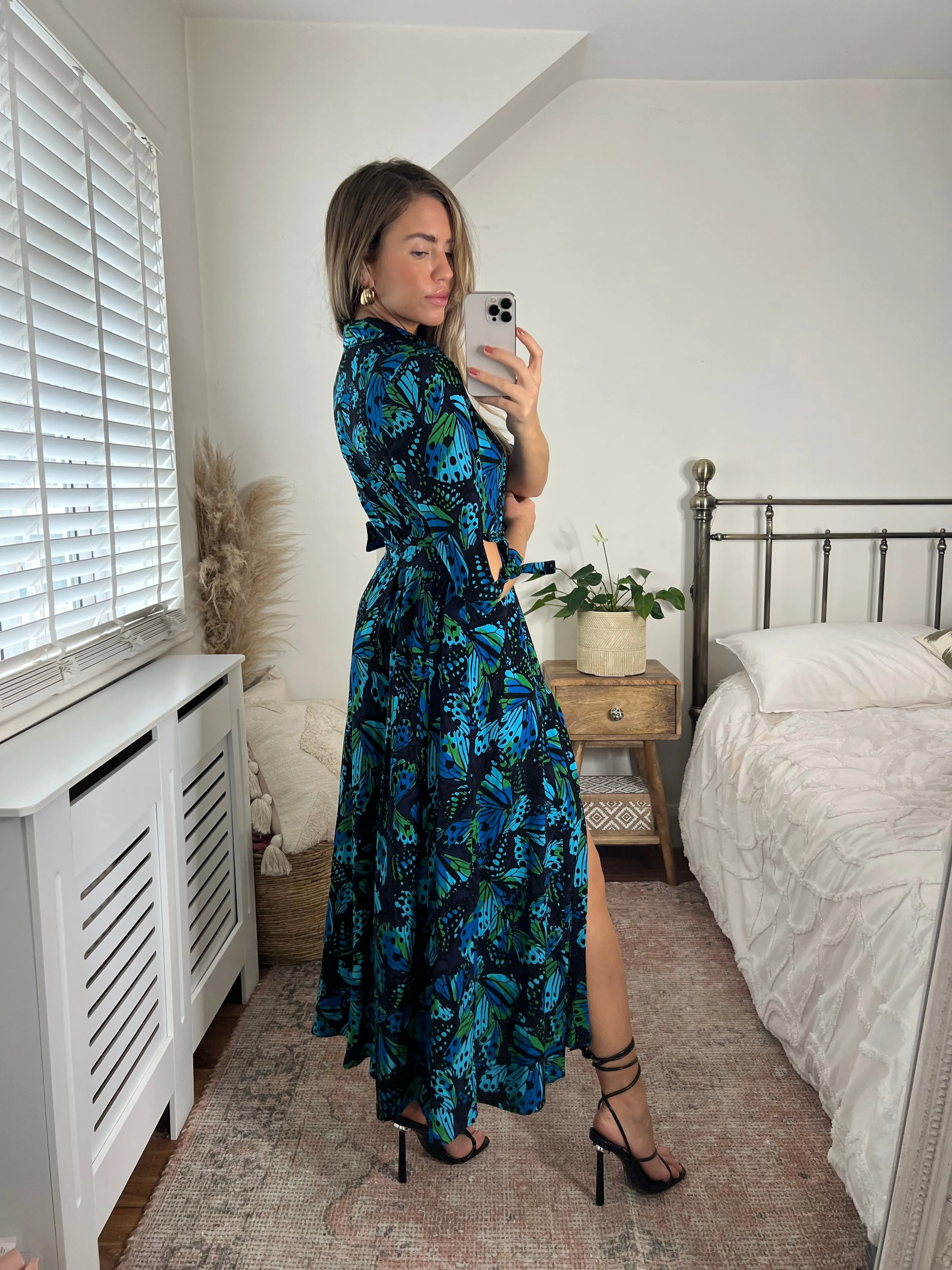 Daphne Belted Shirt Dress / Blue Butterfly Print