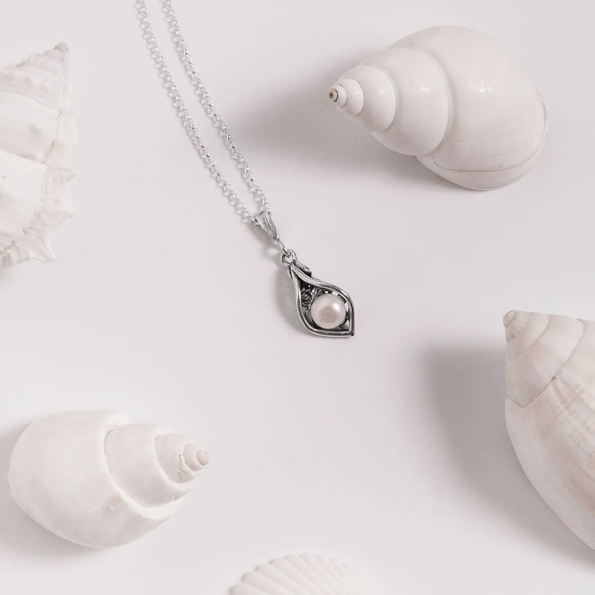 Freshwater Pearl Calla Lily Pendant Necklace