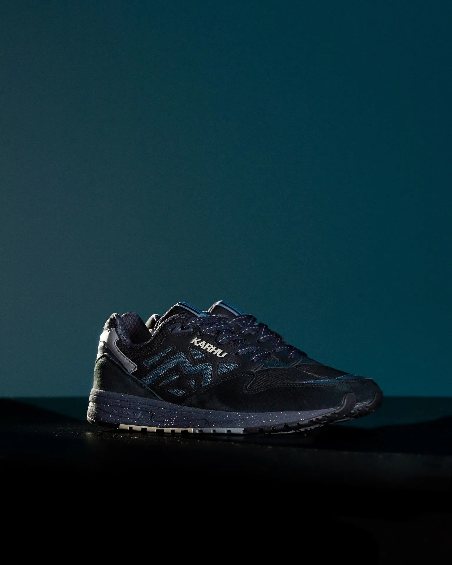 LEGACY 96 "POLAR NIGHT" PACK - JET BLACK / STORMY WEATHER