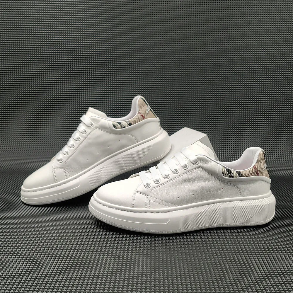 Men Fashion Minimalist Soft Leather Flat Casual Sneakers