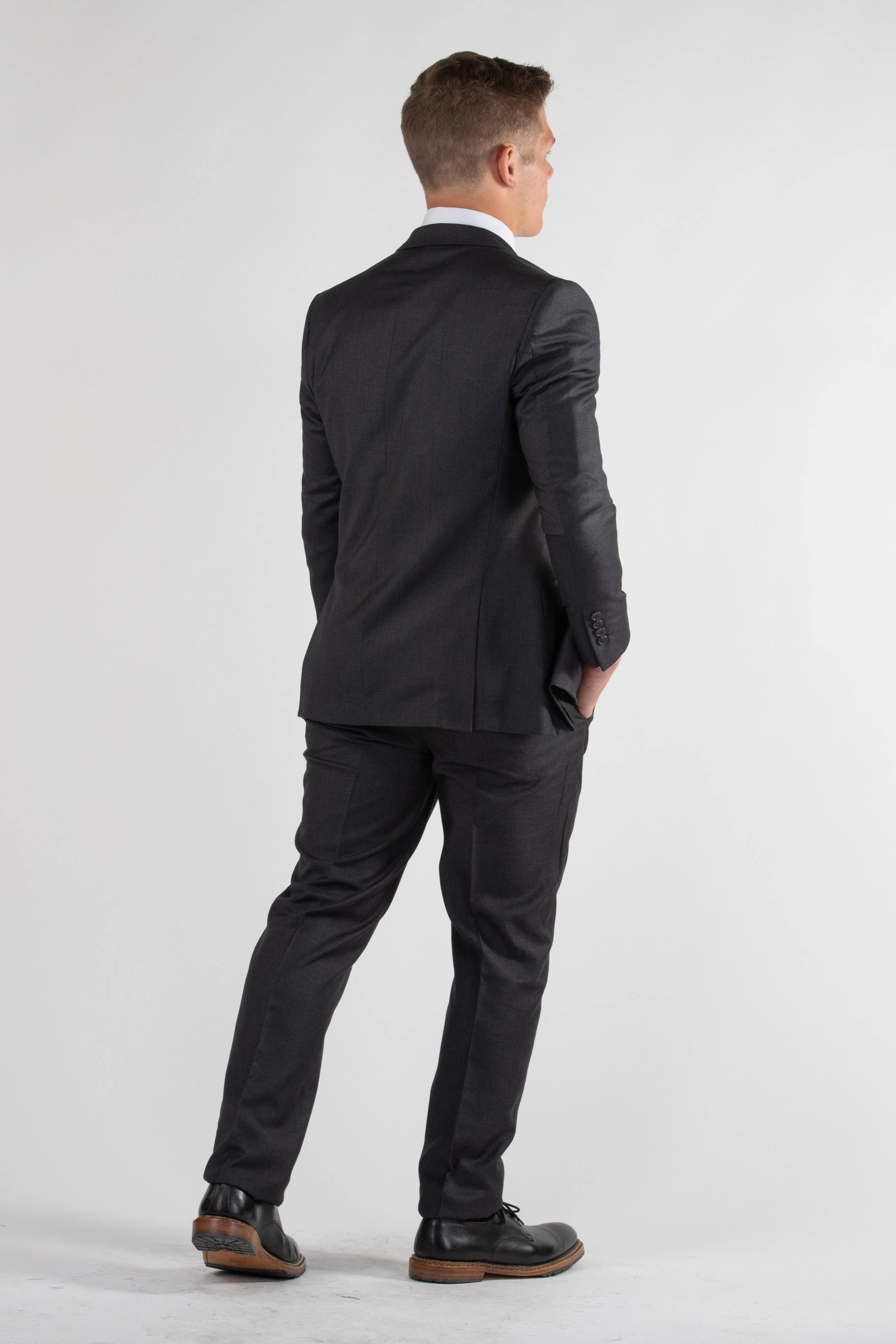 Signature Suit Slim Charcoal