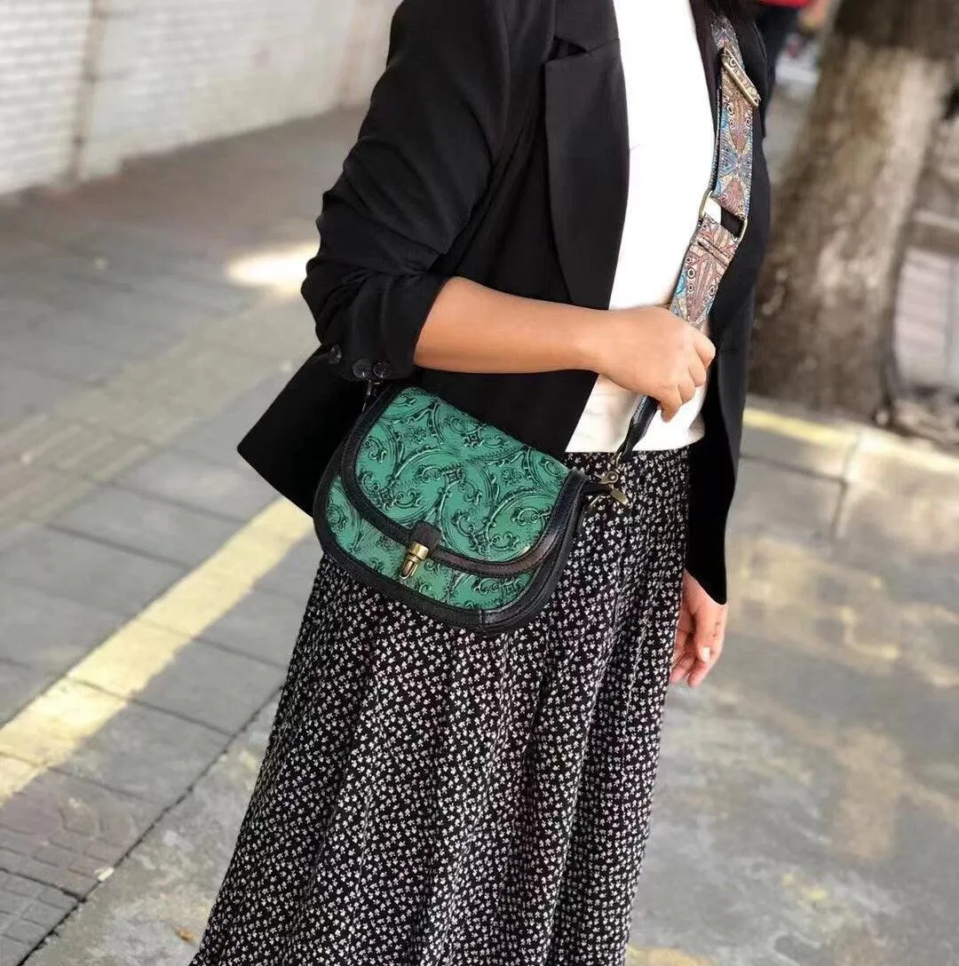 Spring/Summer Cowhide Embossed Fashion Saddle Bag with Wide Strap, Vintage Ethnic Style Leather Shoulder Bag, Crossbody Bag, Black, Green